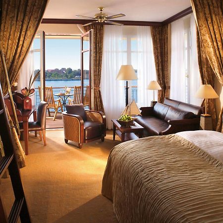Готель Yachthafenresidenz Hohe Duene Росток Екстер'єр фото Suite